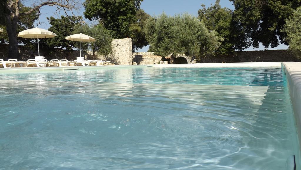 Cannizzara Valata Minusa Country Resort מראה חיצוני תמונה
