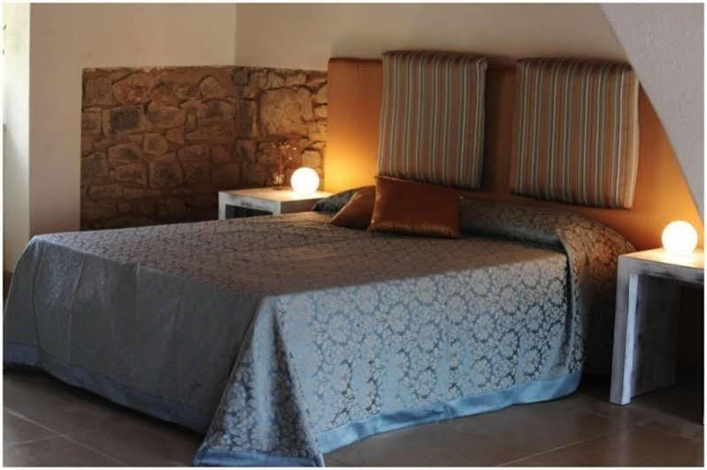 Cannizzara Valata Minusa Country Resort מראה חיצוני תמונה